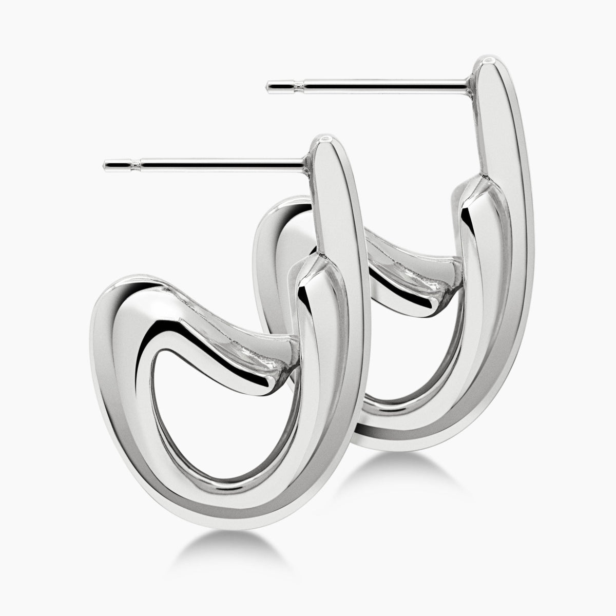 Single-C Motif Earrings - White Gold